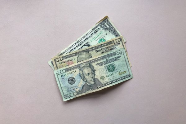 Photo AI assistant savings